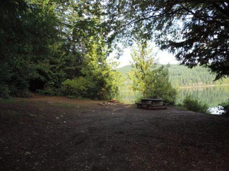 Photo: Recreation Sites and Trails BC. © Province of British Columbia, licensed under the Open Government Licence – British Columbia. Mohun Lake, photo 4