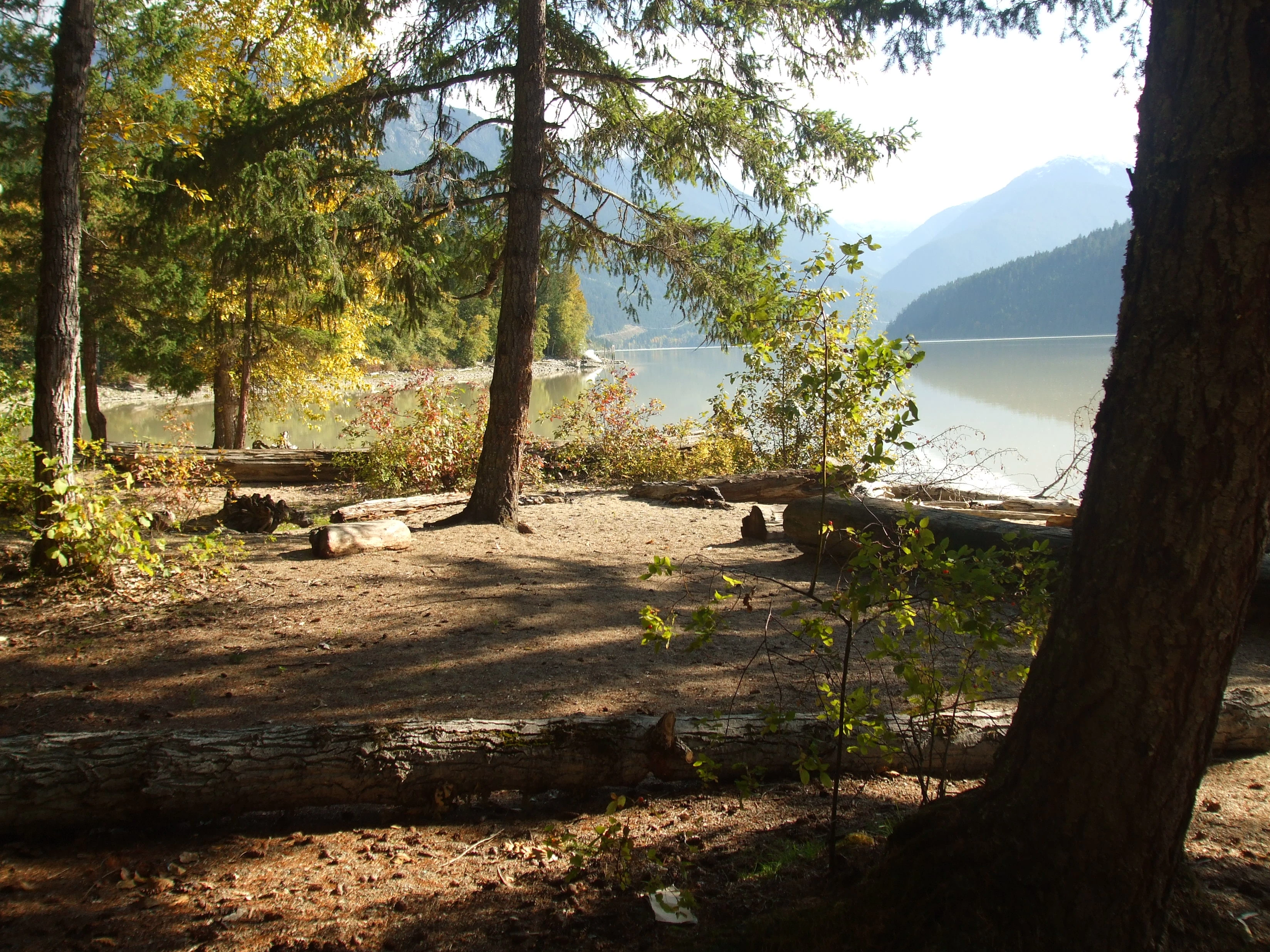 Photo: Recreation Sites and Trails BC. © Province of British Columbia, licensed under the Open Government Licence – British Columbia. Strawberry Point