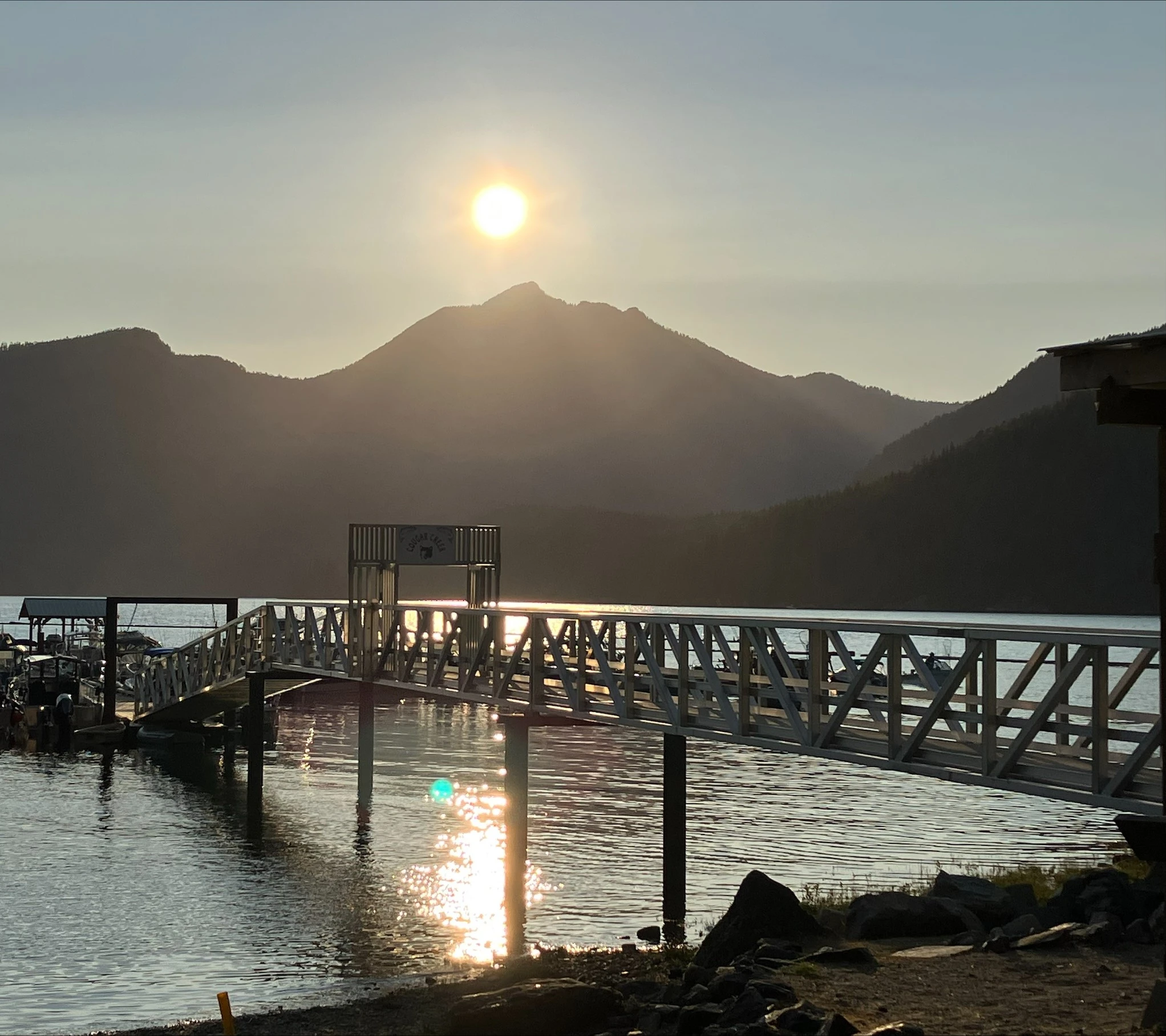 Photo: Recreation Sites and Trails BC. © Province of British Columbia, licensed under the Open Government Licence – British Columbia. Cougar Creek, photo 7