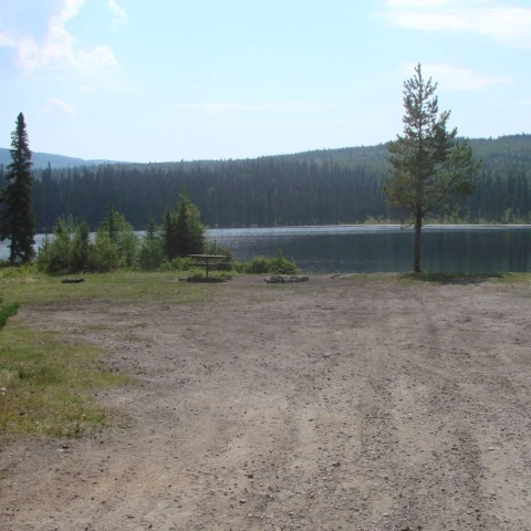 Photo: Recreation Sites and Trails BC. © Province of British Columbia, licensed under the Open Government Licence – British Columbia. St. Marie Lake West, photo 2