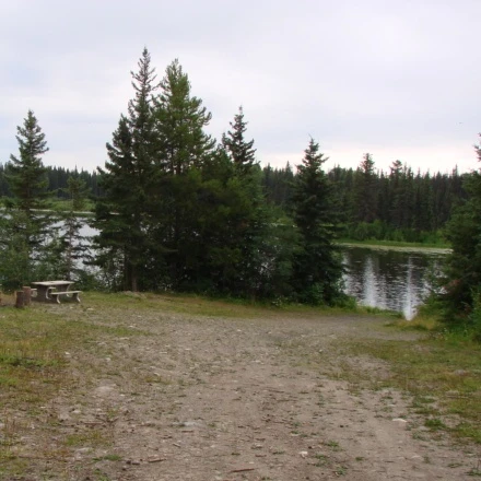Photo: Recreation Sites and Trails BC. © Province of British Columbia, licensed under the Open Government Licence – British Columbia. Mackenzie Lakes, photo 3