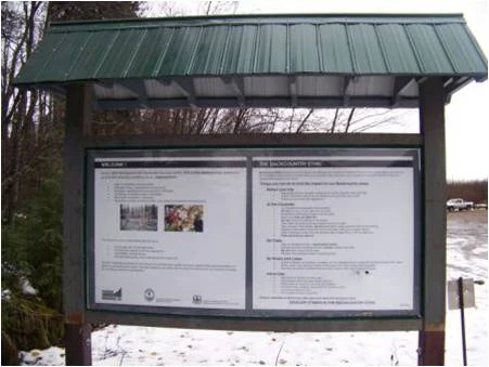 Photo: Recreation Sites and Trails BC. © Province of British Columbia, licensed under the Open Government Licence – British Columbia. Muskwa River Boat Launch, photo 3