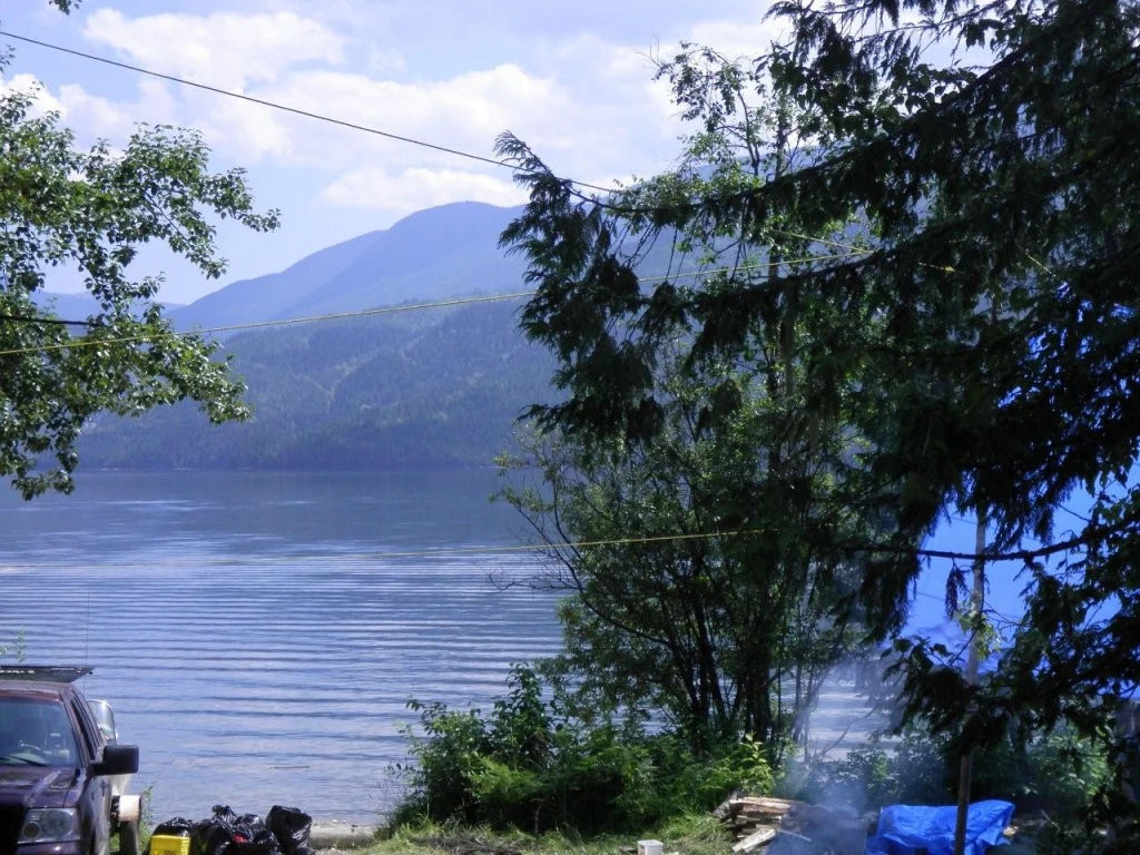 Photo: Recreation Sites and Trails BC. © Province of British Columbia, licensed under the Open Government Licence – British Columbia. Sugar Lake 3 Mile, photo 4