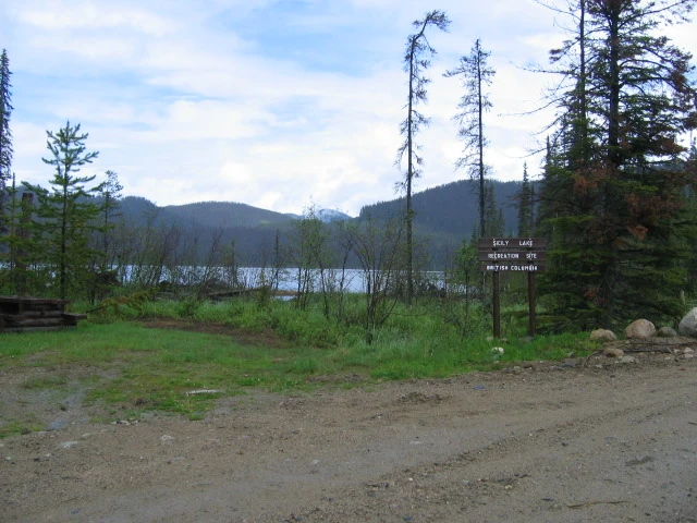 Photo: Recreation Sites and Trails BC. © Province of British Columbia, licensed under the Open Government Licence – British Columbia. Sicily Lake South, photo 2