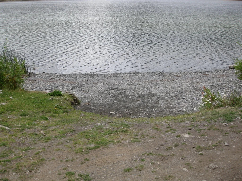 Photo: Recreation Sites and Trails BC. © Province of British Columbia, licensed under the Open Government Licence – British Columbia. Sullivan Lake (Knouff), photo 3