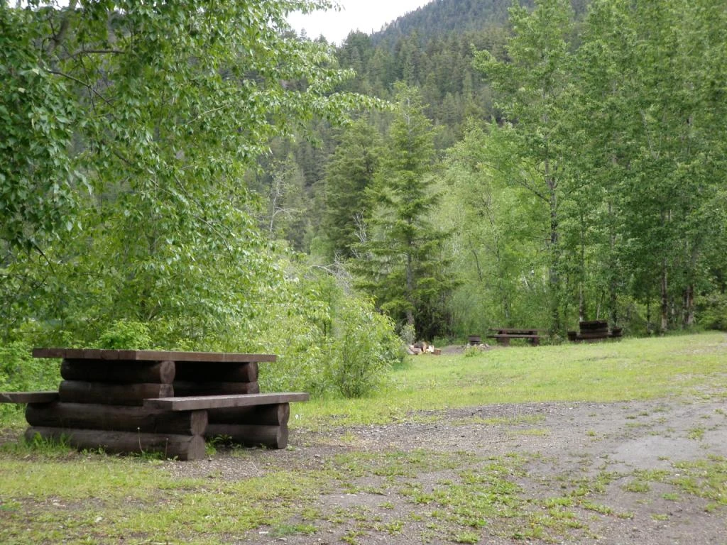 Photo: Recreation Sites and Trails BC. © Province of British Columbia, licensed under the Open Government Licence – British Columbia. Carol Lake, photo 5