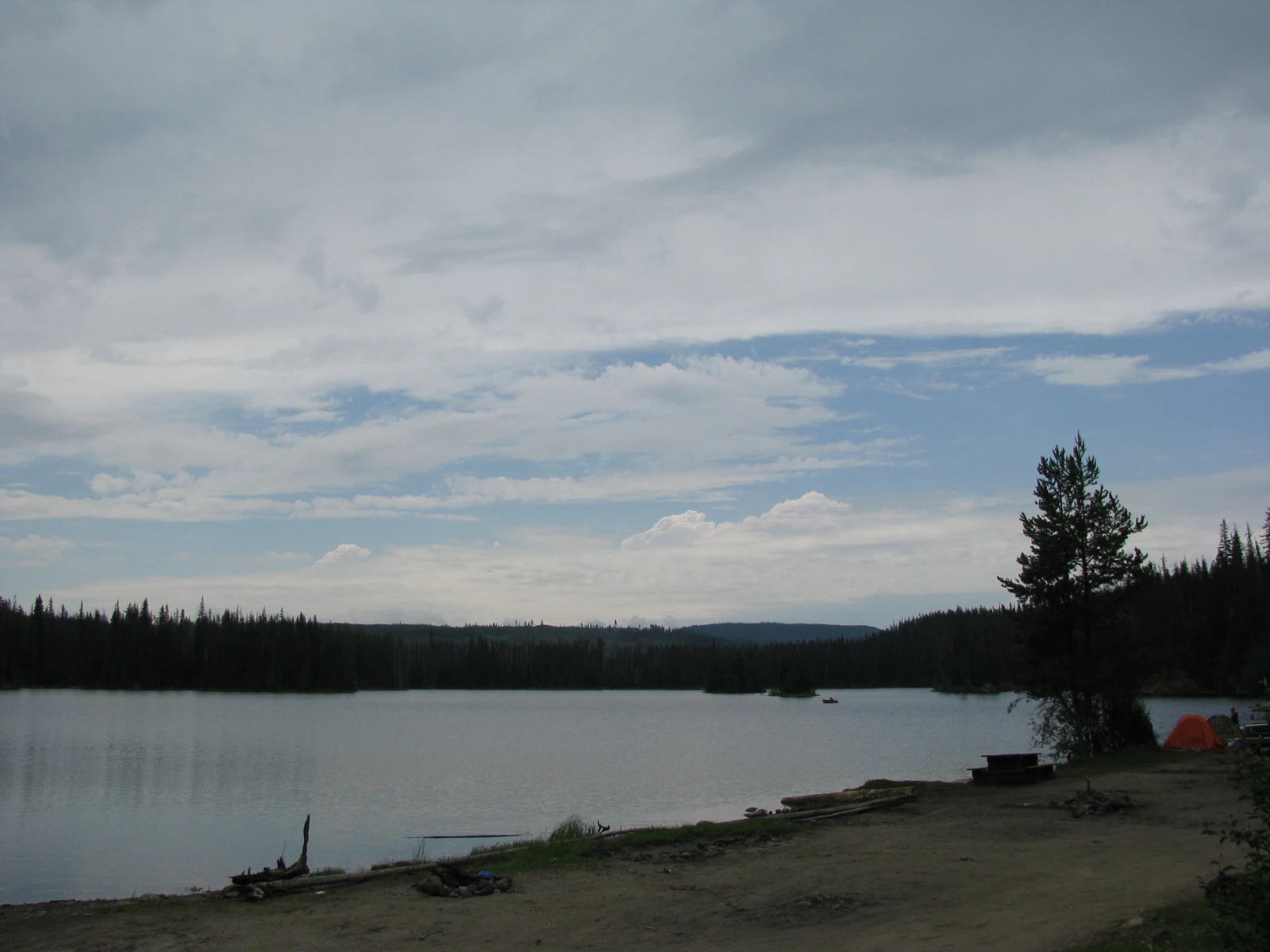 Photo: Recreation Sites and Trails BC. © Province of British Columbia, licensed under the Open Government Licence – British Columbia. King Edward Lake North, photo 3