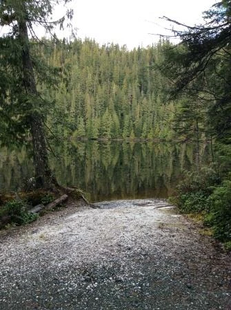 Photo: Recreation Sites and Trails BC. © Province of British Columbia, licensed under the Open Government Licence – British Columbia. Clint Beek (Keogh Lake), photo 6