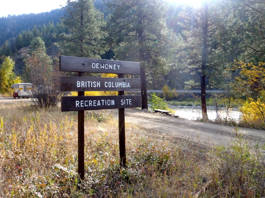 Photo: Recreation Sites and Trails BC. © Province of British Columbia, licensed under the Open Government Licence – British Columbia. Dewdney, photo 3