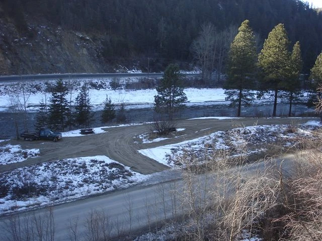 Photo: Recreation Sites and Trails BC. © Province of British Columbia, licensed under the Open Government Licence – British Columbia. Dewdney, photo 2