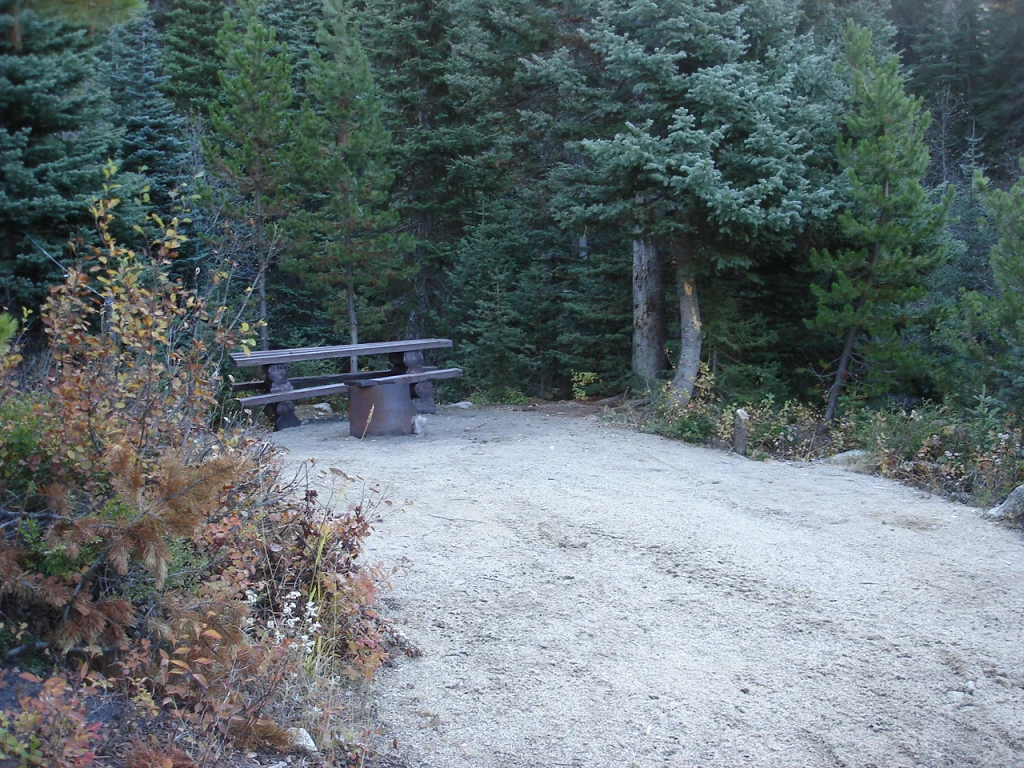 Photo: Recreation Sites and Trails BC. © Province of British Columbia, licensed under the Open Government Licence – British Columbia. Murphy Lakes West, photo 4