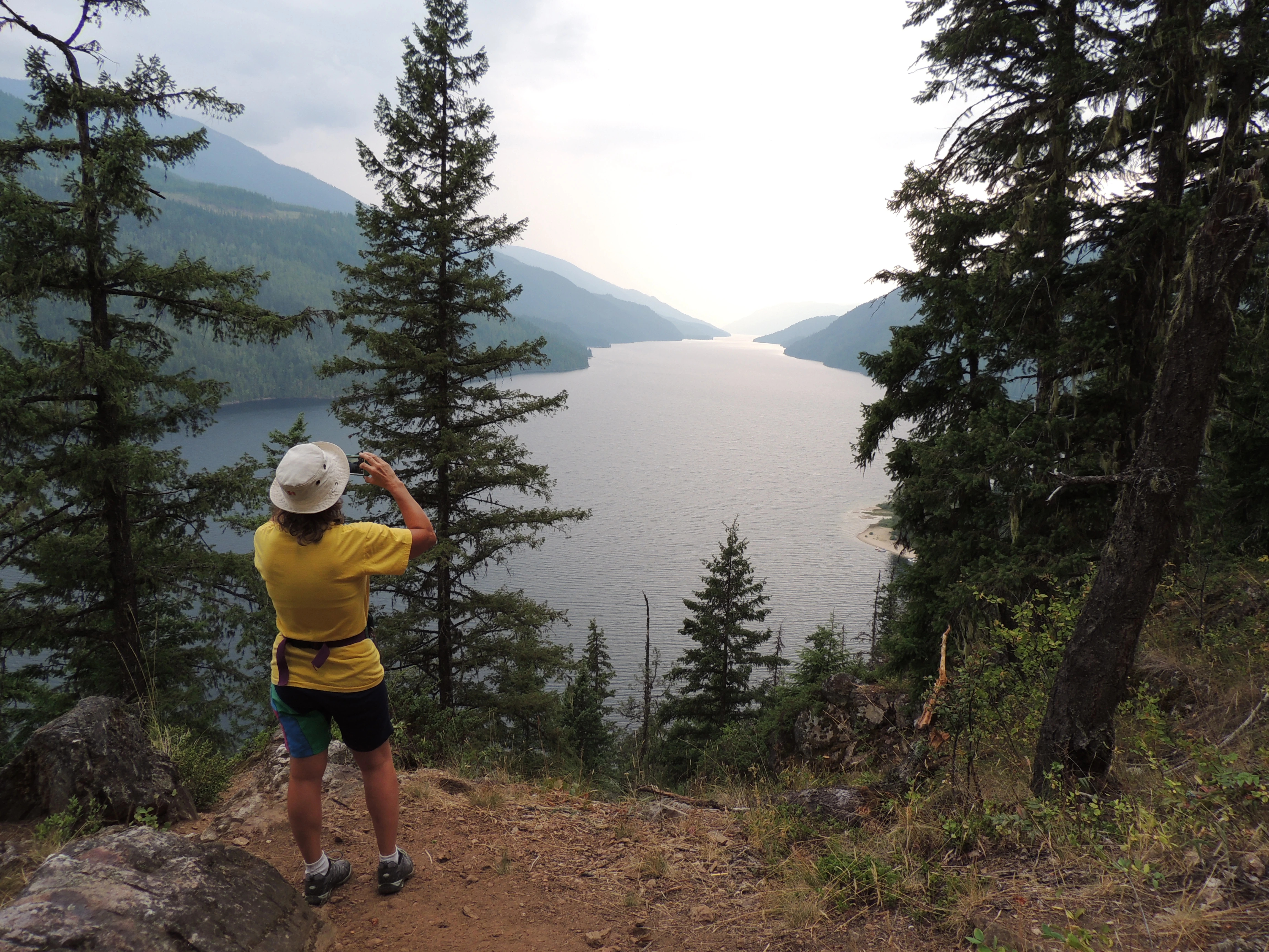 Photo: Recreation Sites and Trails BC. © Province of British Columbia, licensed under the Open Government Licence – British Columbia. Noisy Creek, photo 14