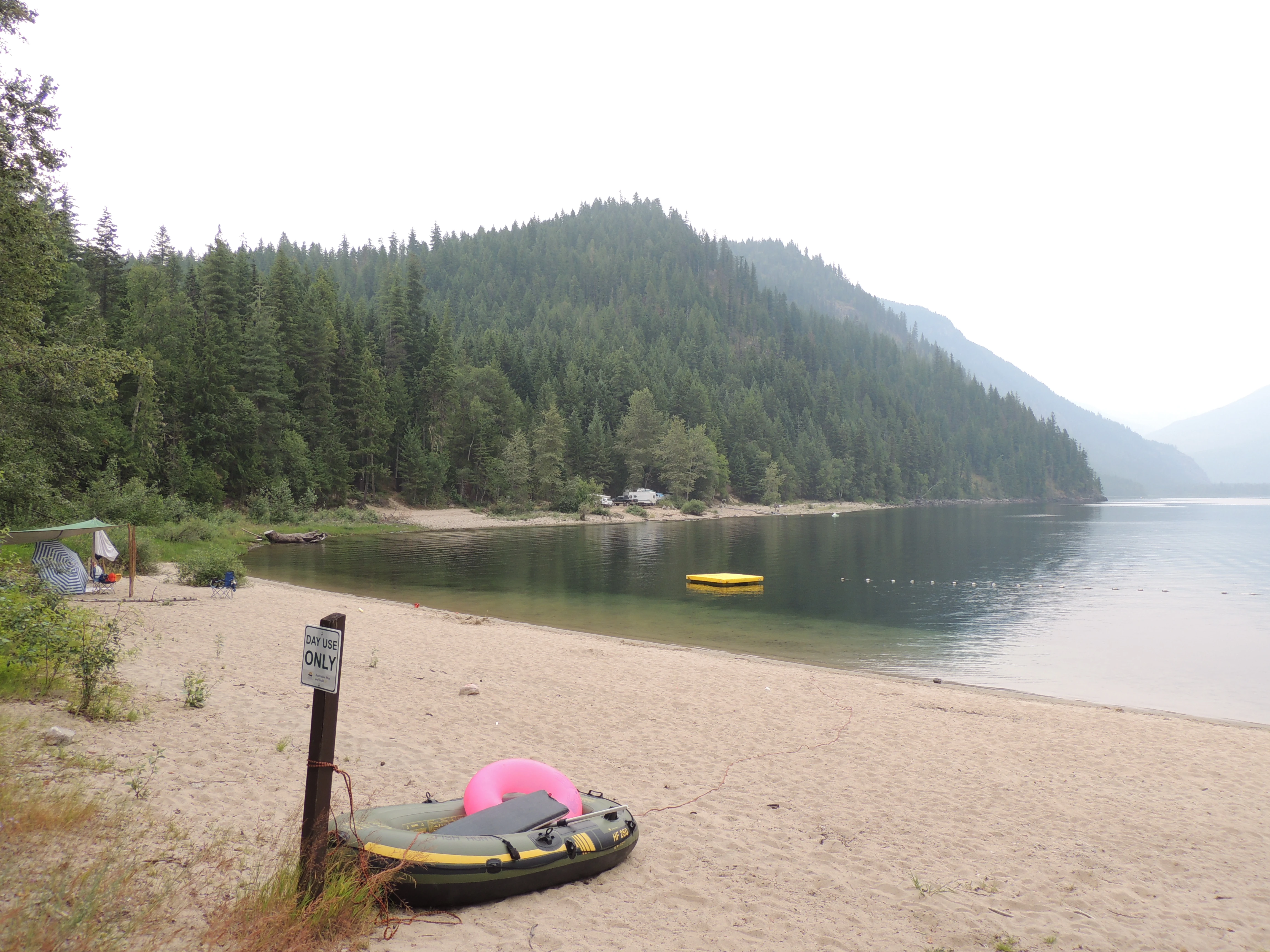 Photo: Recreation Sites and Trails BC. © Province of British Columbia, licensed under the Open Government Licence – British Columbia. Noisy Creek, photo 2
