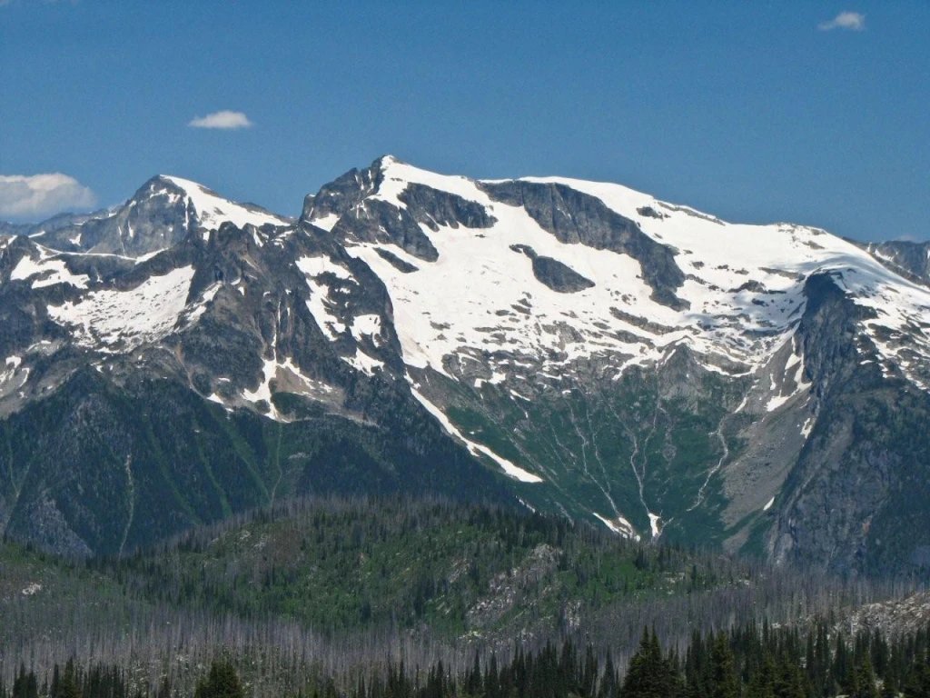 Photo: Recreation Sites and Trails BC. © Province of British Columbia, licensed under the Open Government Licence – British Columbia. Eagle Pass Ridge, photo 3
