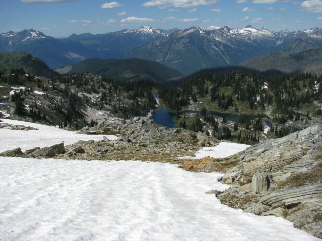 Photo: Recreation Sites and Trails BC. © Province of British Columbia, licensed under the Open Government Licence – British Columbia. Eagle Pass Ridge, photo 11