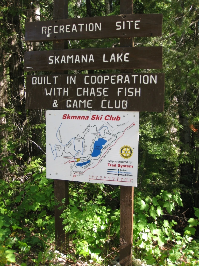 Photo: Recreation Sites and Trails BC. © Province of British Columbia, licensed under the Open Government Licence – British Columbia. Skmana Lake Trail Network, photo 10