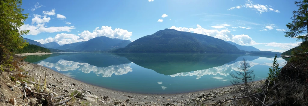 Photo: Recreation Sites and Trails BC. © Province of British Columbia, licensed under the Open Government Licence – British Columbia. Hadow Creek, photo 2