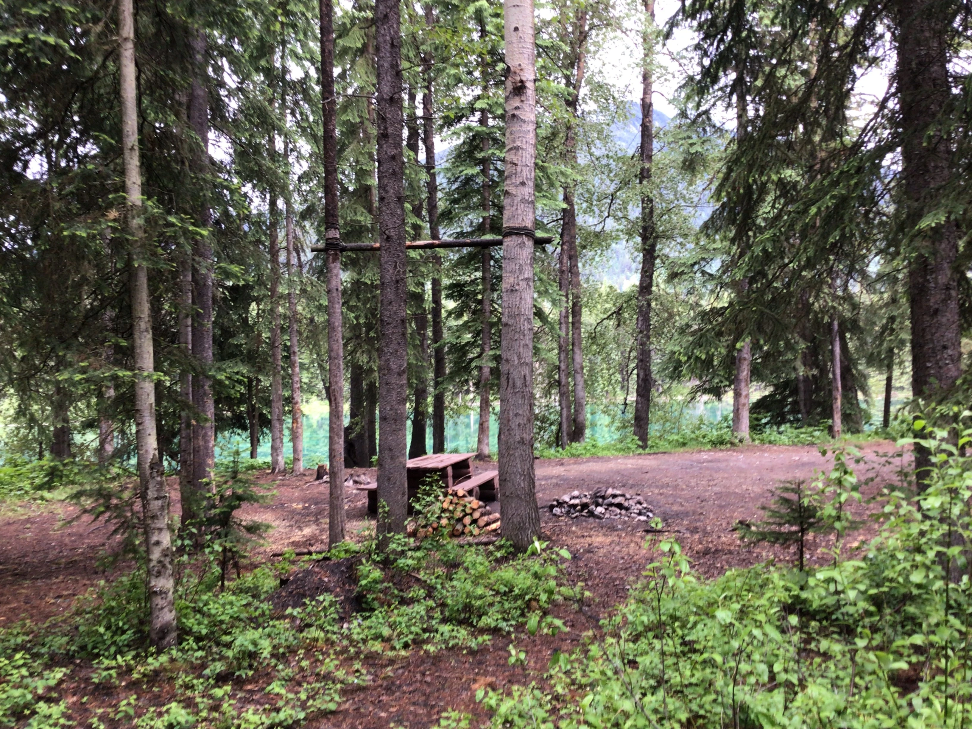 Photo: Recreation Sites and Trails BC. © Province of British Columbia, licensed under the Open Government Licence – British Columbia. Blue Lake, photo 3