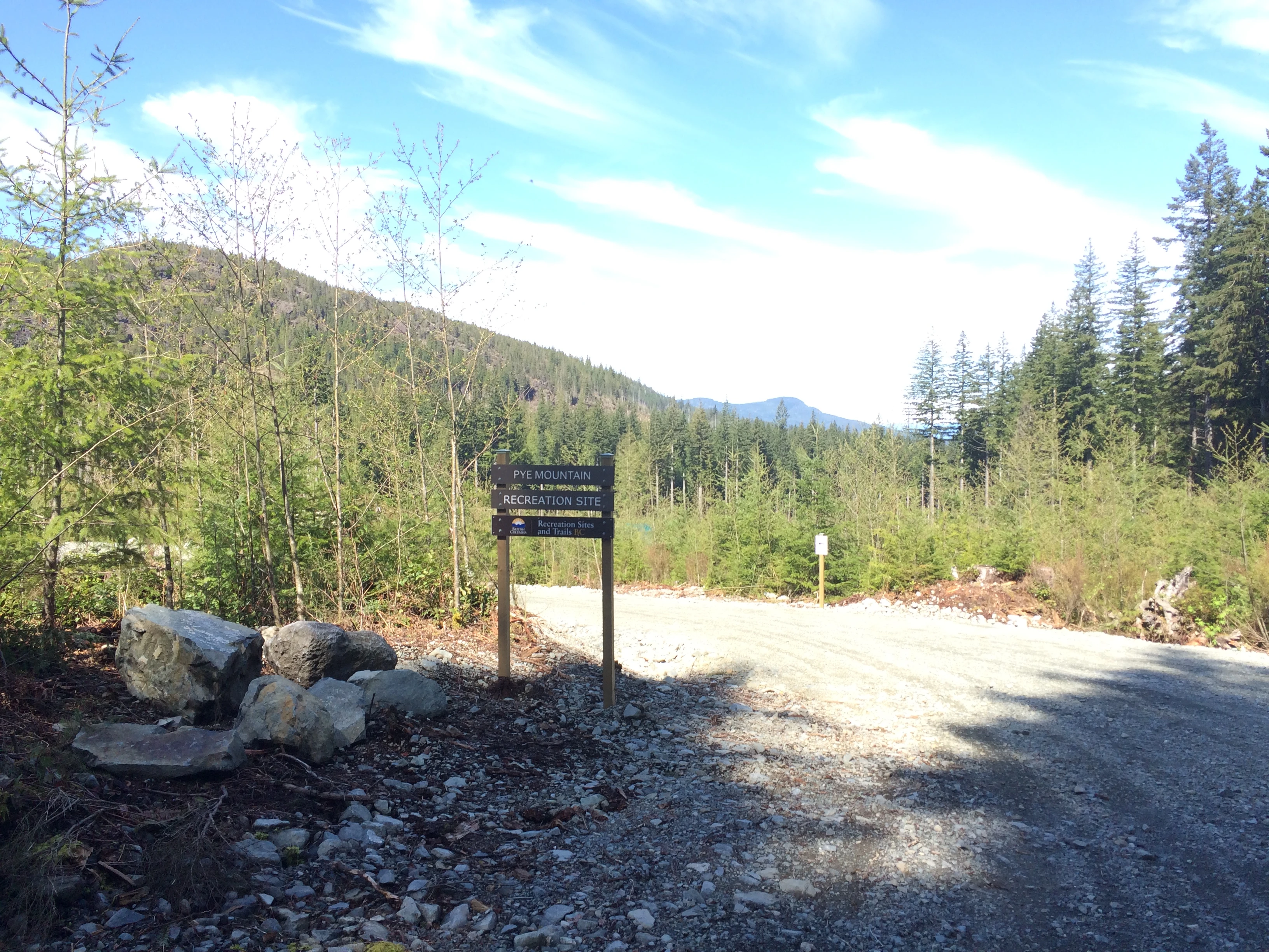 Photo: Recreation Sites and Trails BC. © Province of British Columbia, licensed under the Open Government Licence – British Columbia. Pye Mountain, photo 2