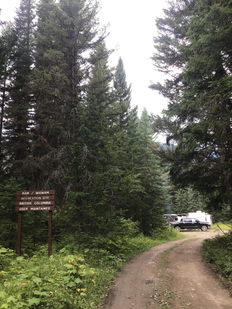 Photo: Recreation Sites and Trails BC. © Province of British Columbia, licensed under the Open Government Licence – British Columbia. Ram-Wigwam Creek, photo 3