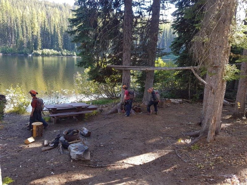 Photo: Recreation Sites and Trails BC. © Province of British Columbia, licensed under the Open Government Licence – British Columbia. Burns Lake, photo 4