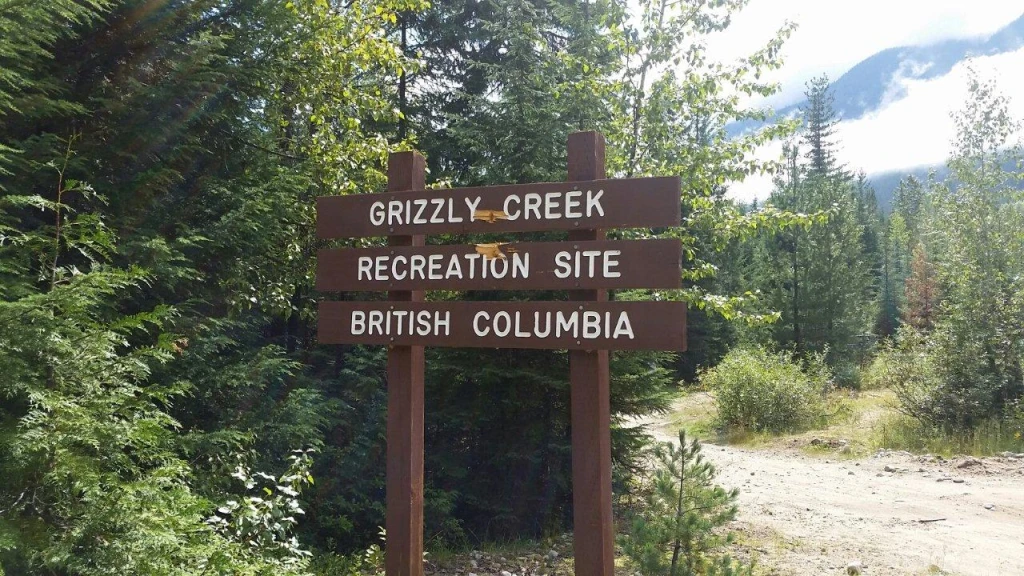 Photo: Recreation Sites and Trails BC. © Province of British Columbia, licensed under the Open Government Licence – British Columbia. Grizzly Creek