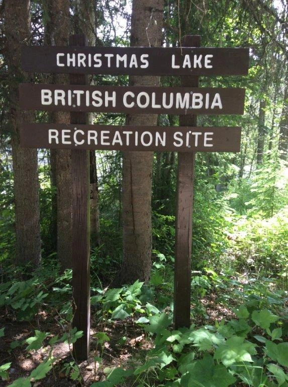 Photo: Recreation Sites and Trails BC. © Province of British Columbia, licensed under the Open Government Licence – British Columbia. Christmas Lake