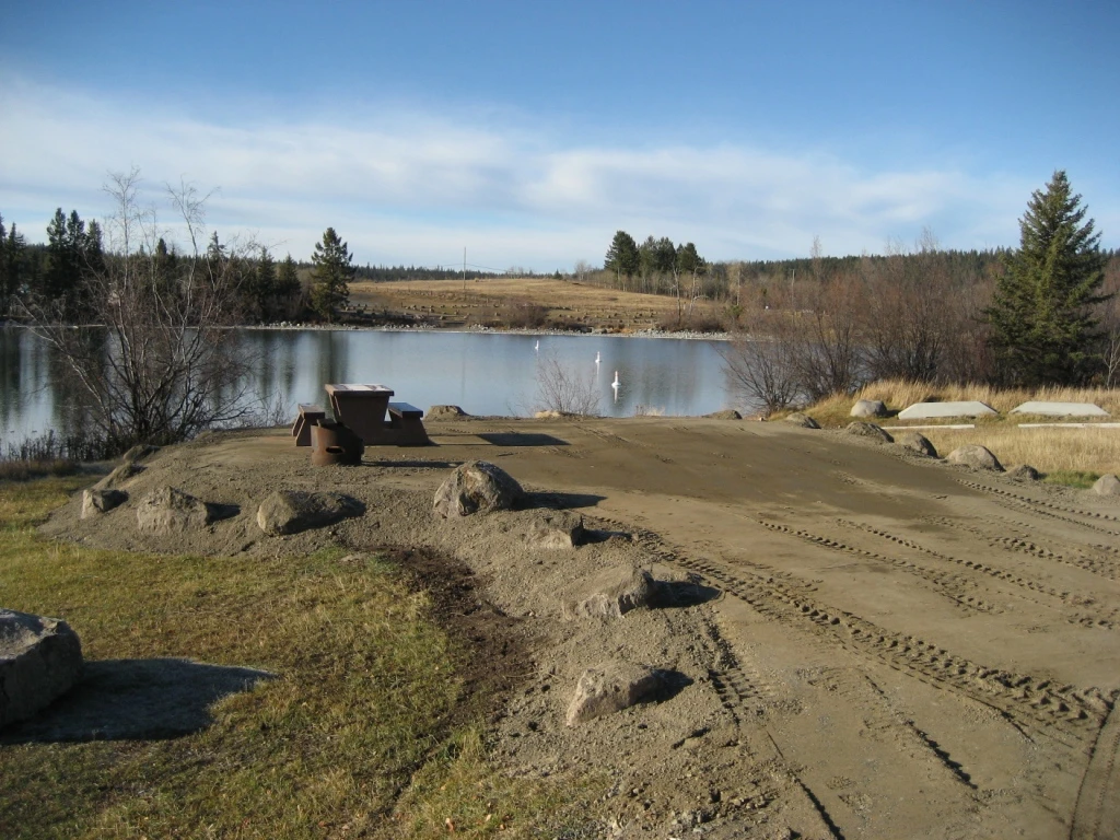 Chimney Lake North