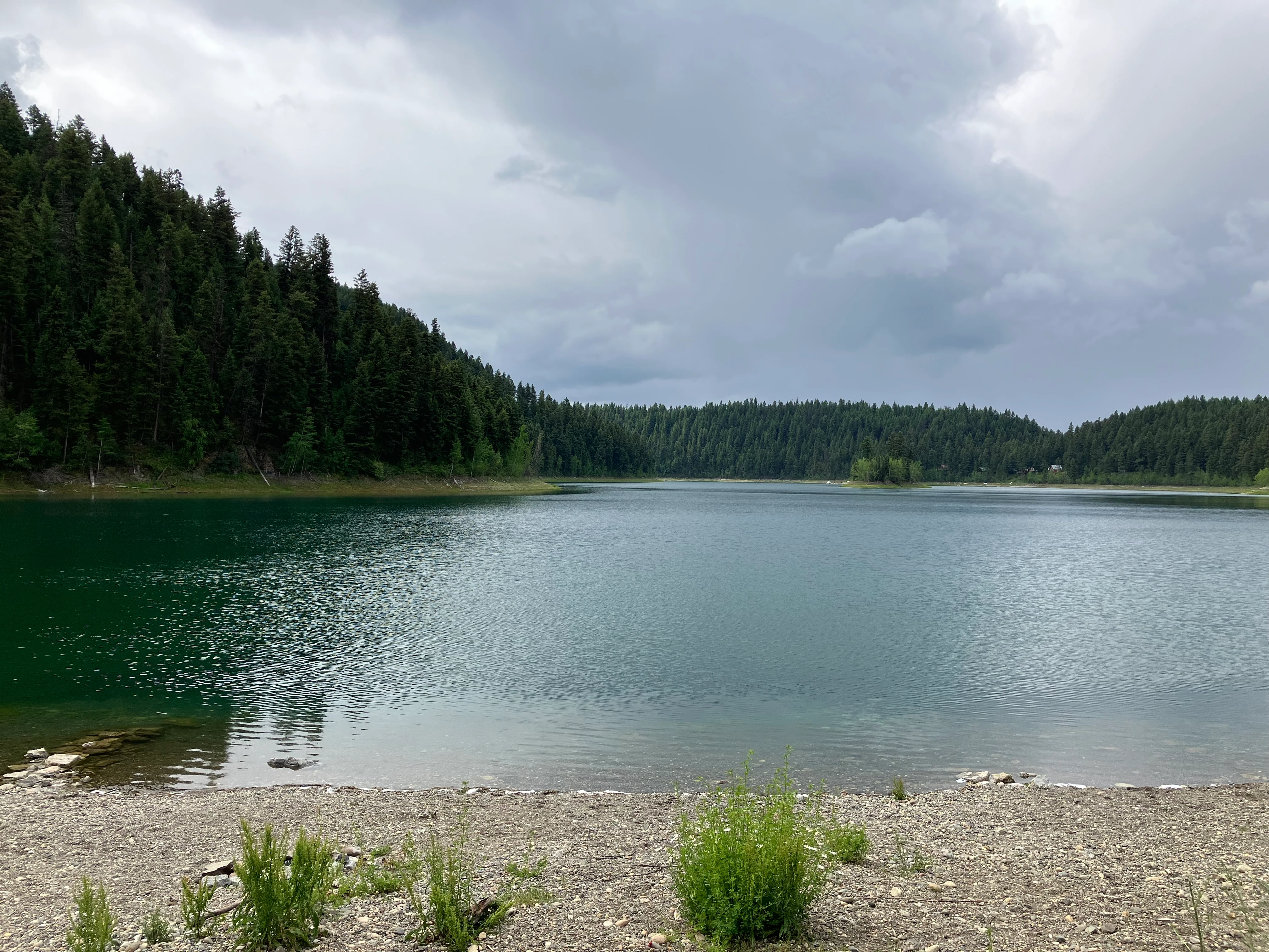 Photo: Recreation Sites and Trails BC. © Province of British Columbia, licensed under the Open Government Licence – British Columbia. Blue Lake North, photo 5