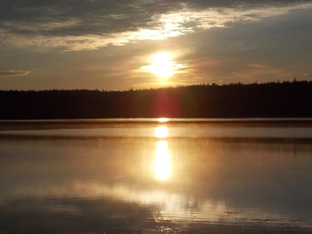 Photo: Recreation Sites and Trails BC. © Province of British Columbia, licensed under the Open Government Licence – British Columbia. Dugan Lake, photo 13