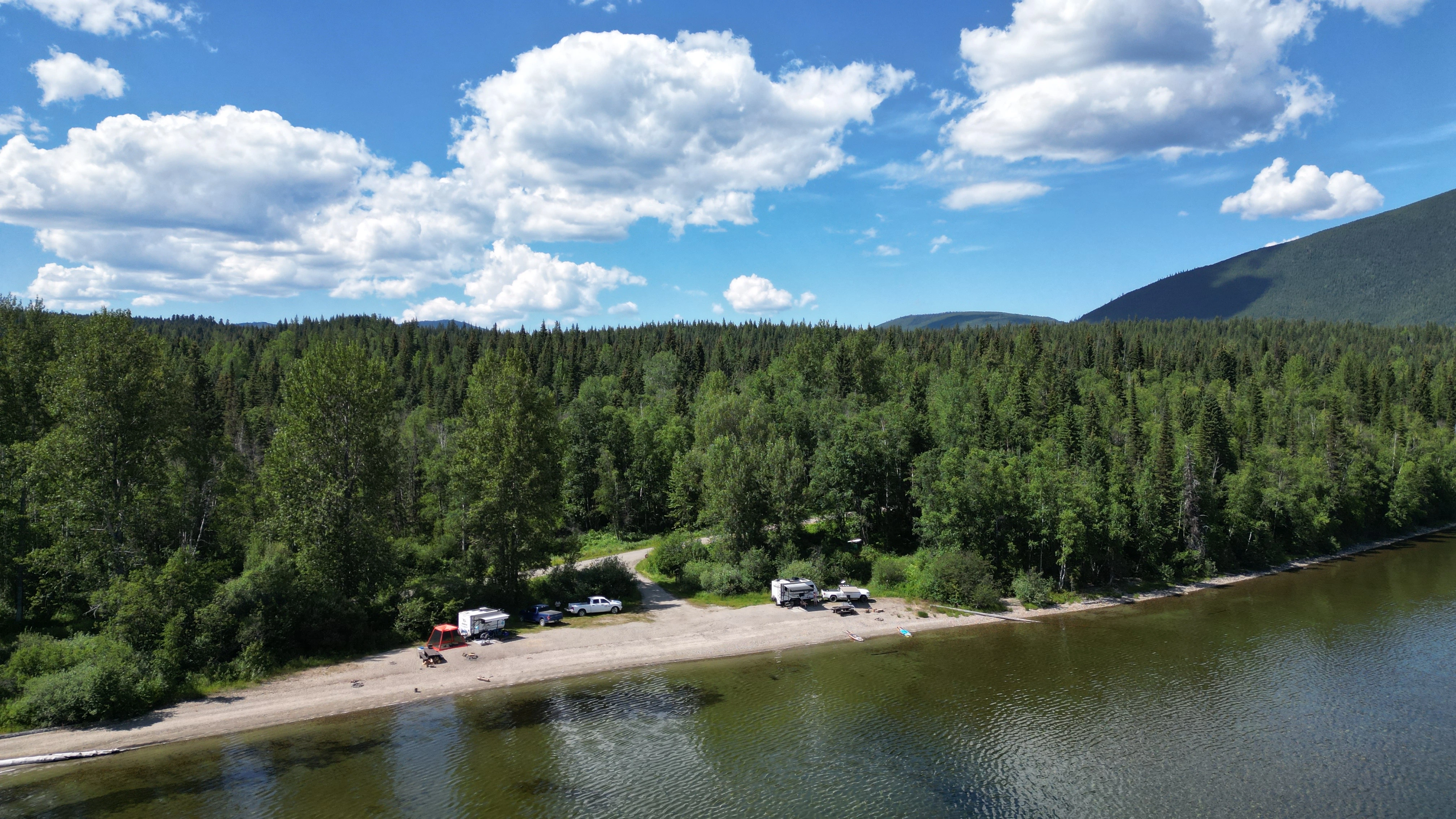 Photo: Recreation Sites and Trails BC. © Province of British Columbia, licensed under the Open Government Licence – British Columbia. Crooked Lake South, photo 3