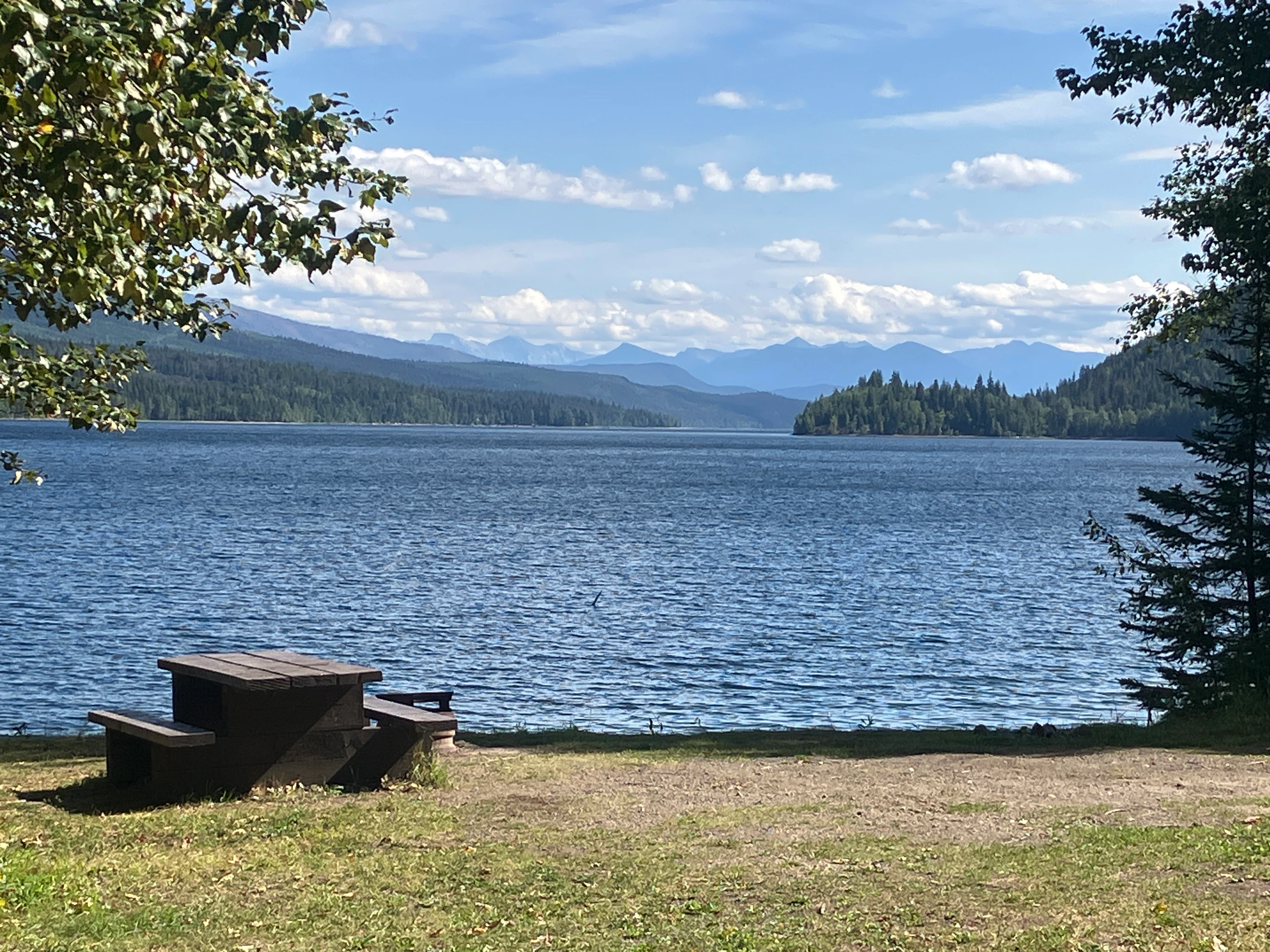 Photo: Recreation Sites and Trails BC. © Province of British Columbia, licensed under the Open Government Licence – British Columbia. Mitchell Bay, photo 7