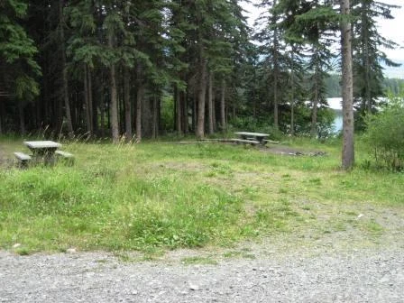 Photo: Recreation Sites and Trails BC. © Province of British Columbia, licensed under the Open Government Licence – British Columbia. Tisdall Lake, photo 12