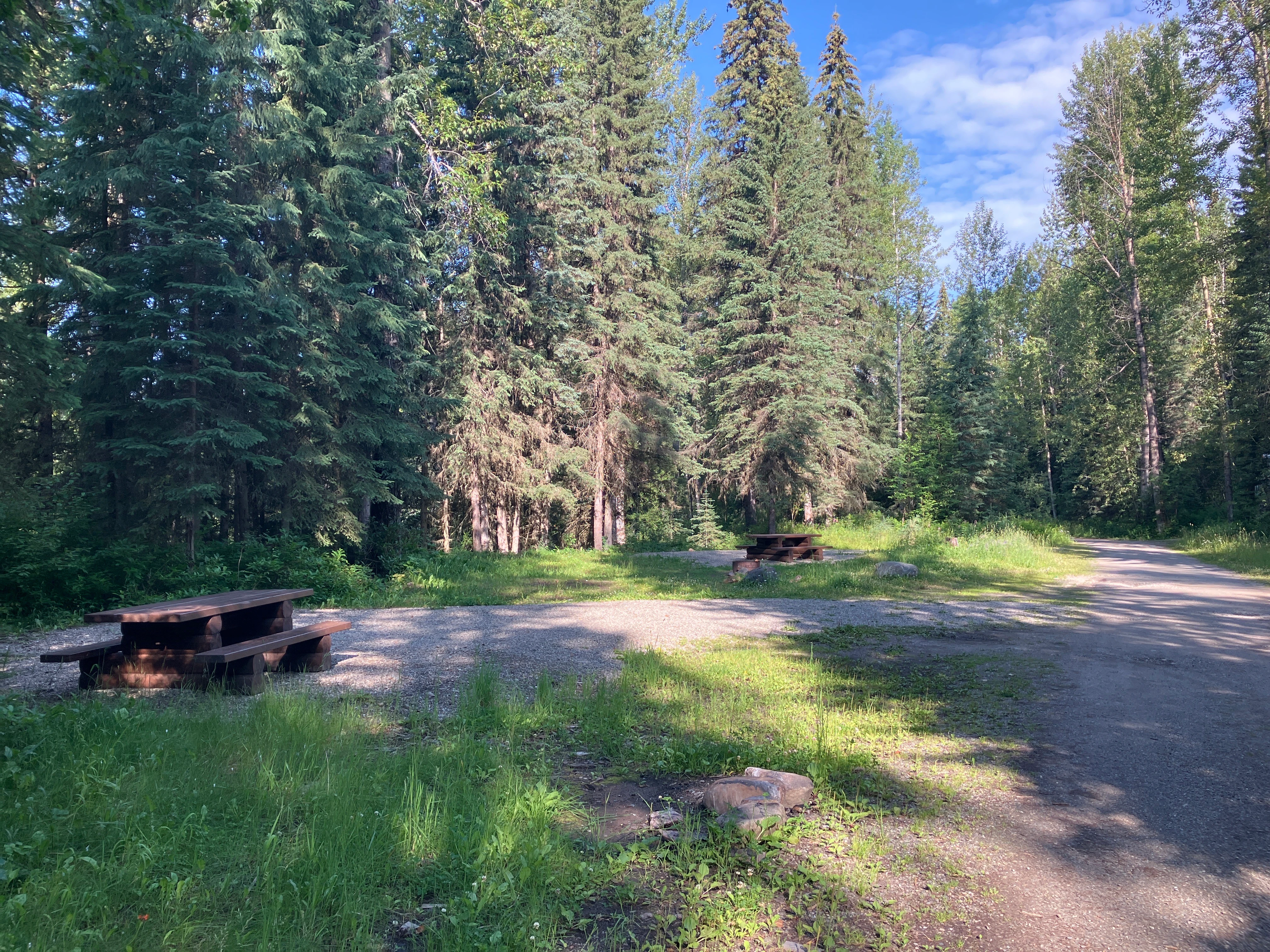 Photo: Recreation Sites and Trails BC. © Province of British Columbia, licensed under the Open Government Licence – British Columbia. Lightning Creek, photo 3