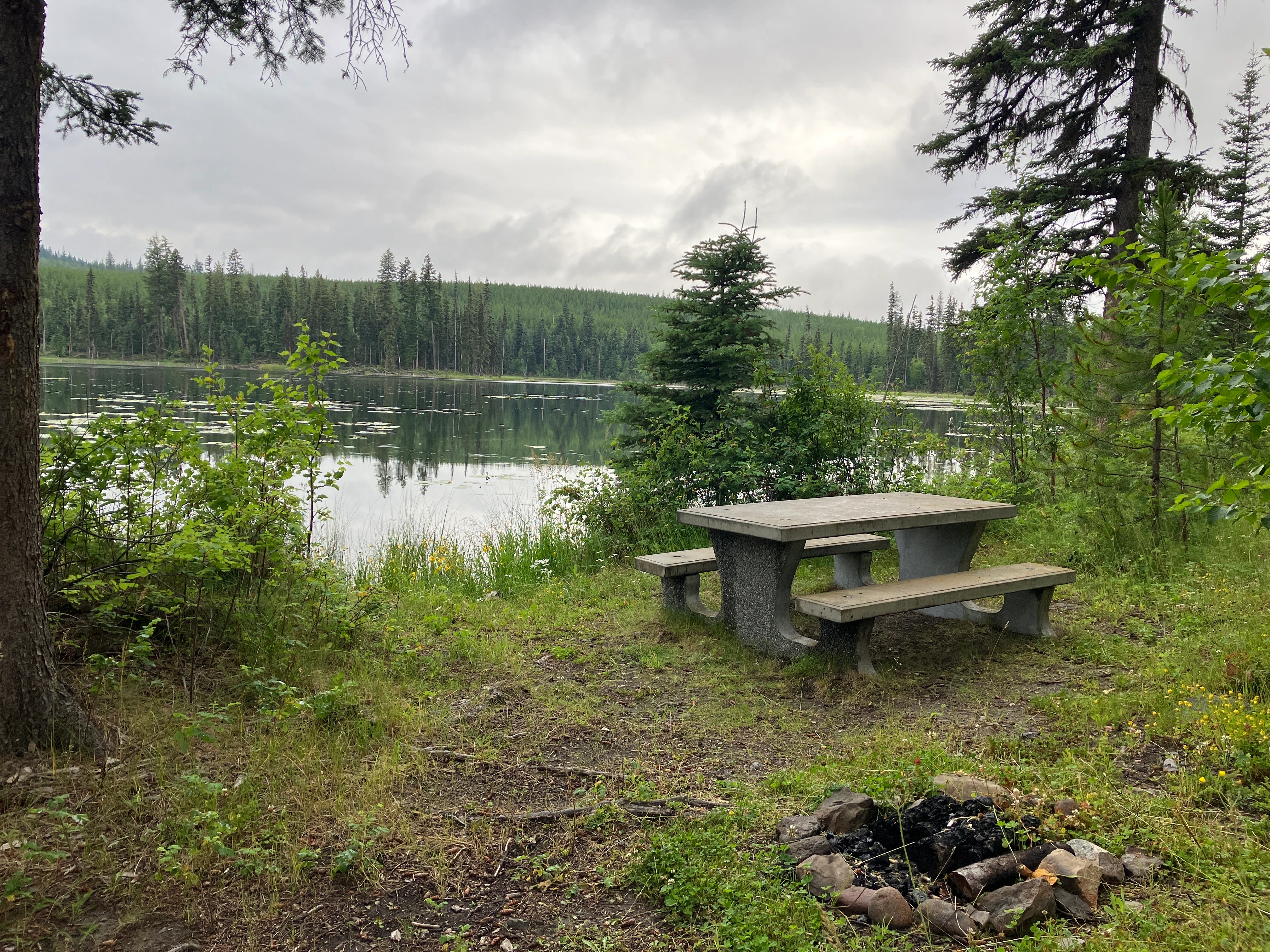 Photo: Recreation Sites and Trails BC. © Province of British Columbia, licensed under the Open Government Licence – British Columbia. Boot Lake, photo 2
