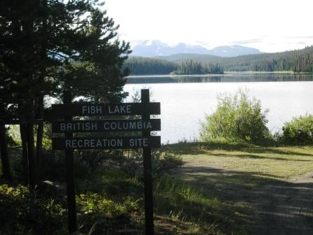 FISH LAKE / Teztan Biny