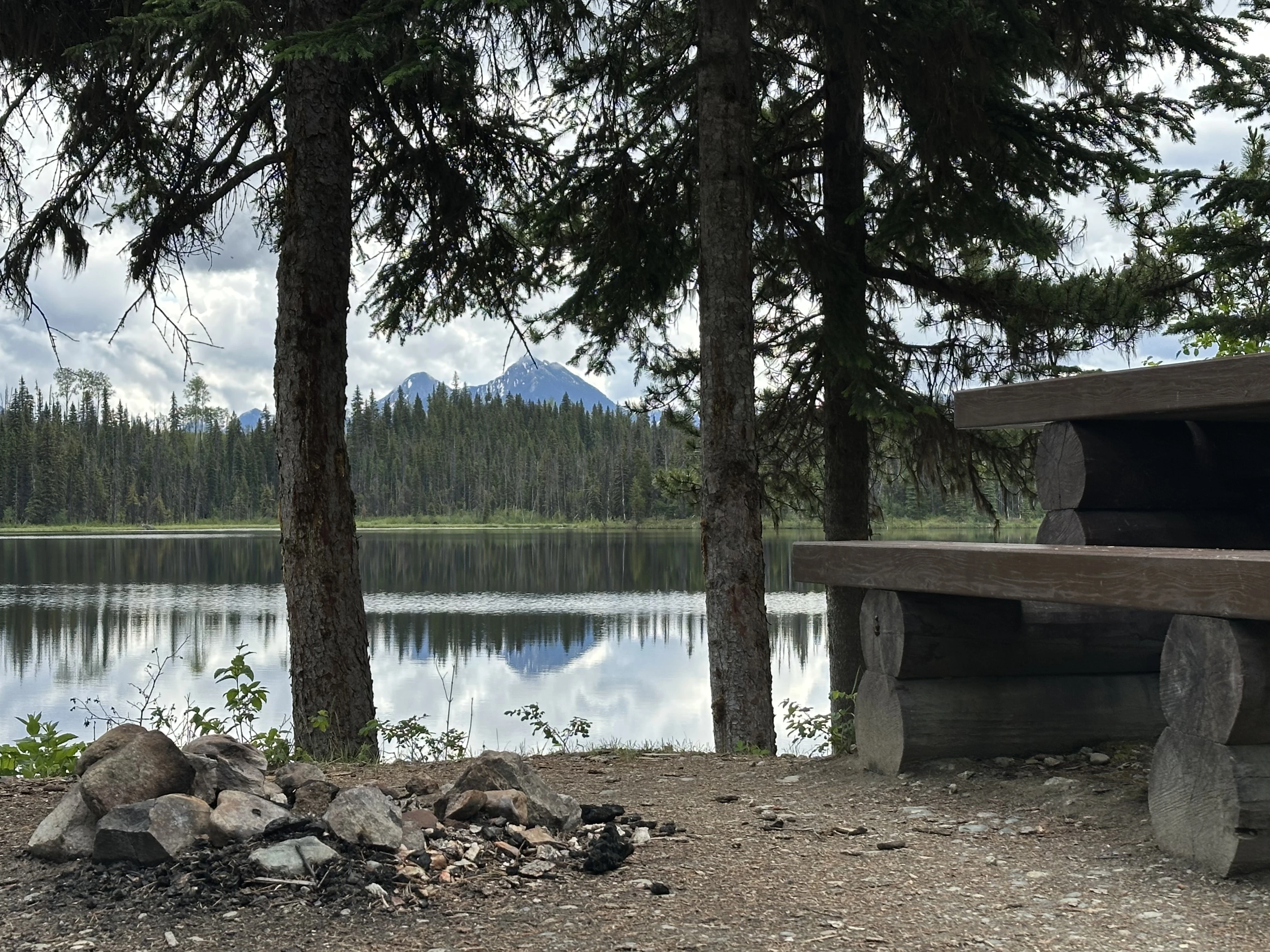 Photo: Recreation Sites and Trails BC. © Province of British Columbia, licensed under the Open Government Licence – British Columbia. Atan Lake, photo 8