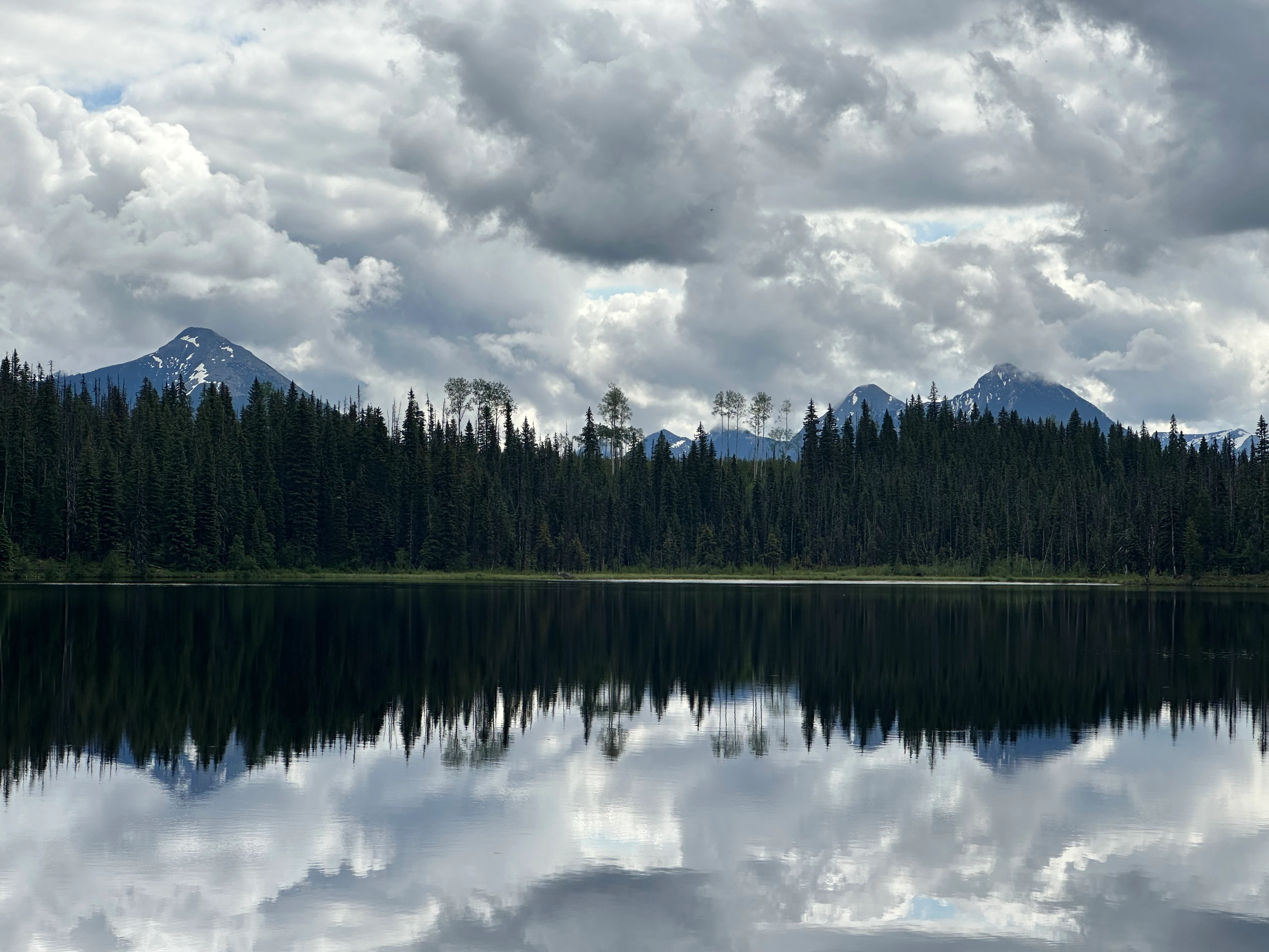 Photo: Recreation Sites and Trails BC. © Province of British Columbia, licensed under the Open Government Licence – British Columbia. Atan Lake, photo 7