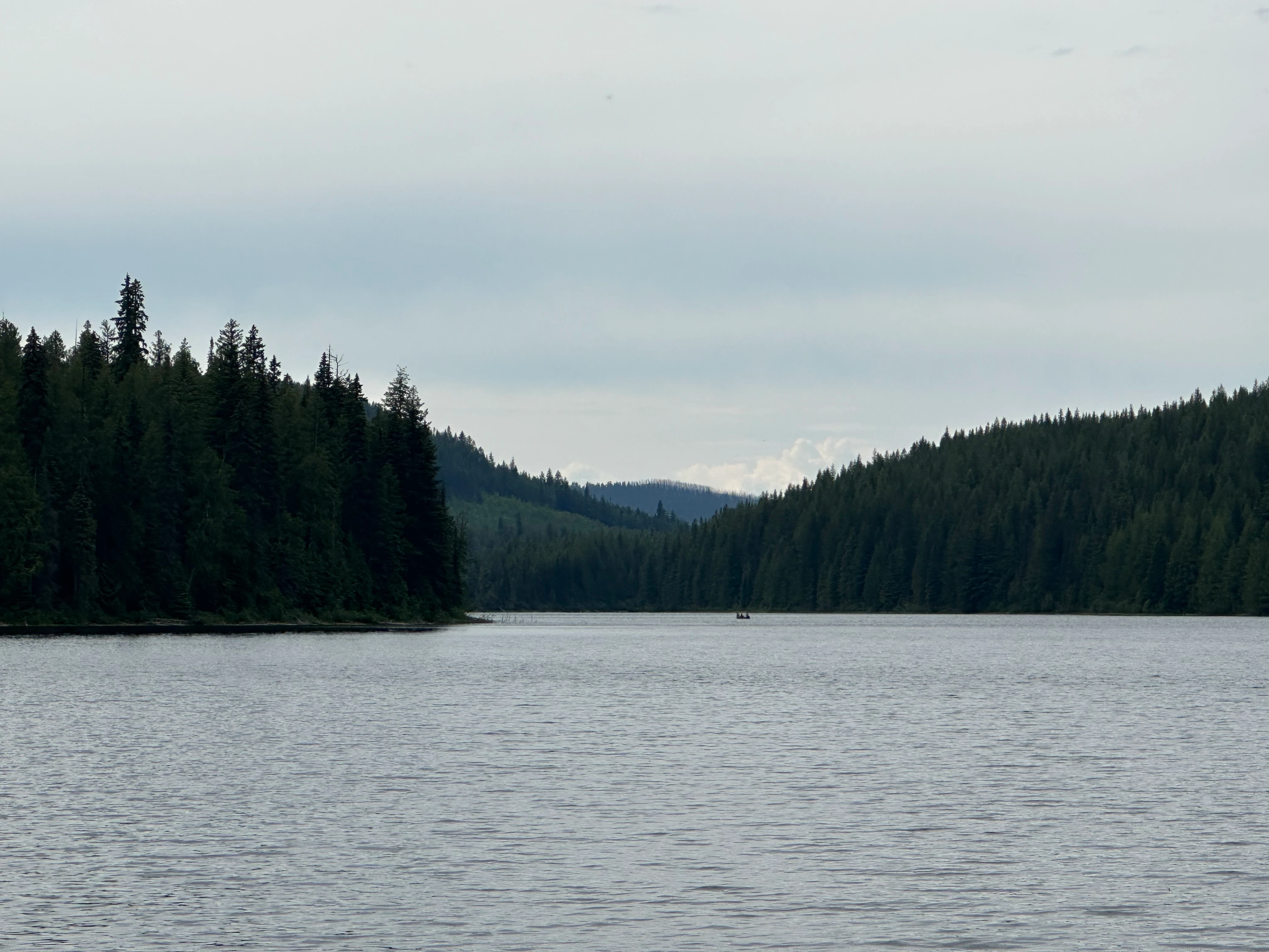 Photo: Recreation Sites and Trails BC. © Province of British Columbia, licensed under the Open Government Licence – British Columbia. Hen Ingram Lake, photo 4