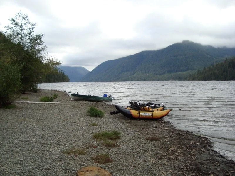 Photo: Recreation Sites and Trails BC. © Province of British Columbia, licensed under the Open Government Licence – British Columbia. Nahmint Lake, photo 4