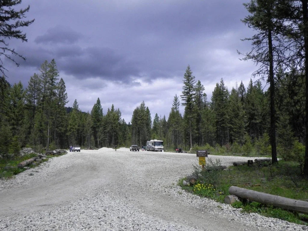 Photo: Recreation Sites and Trails BC. © Province of British Columbia, licensed under the Open Government Licence – British Columbia. Bear Creek, photo 11