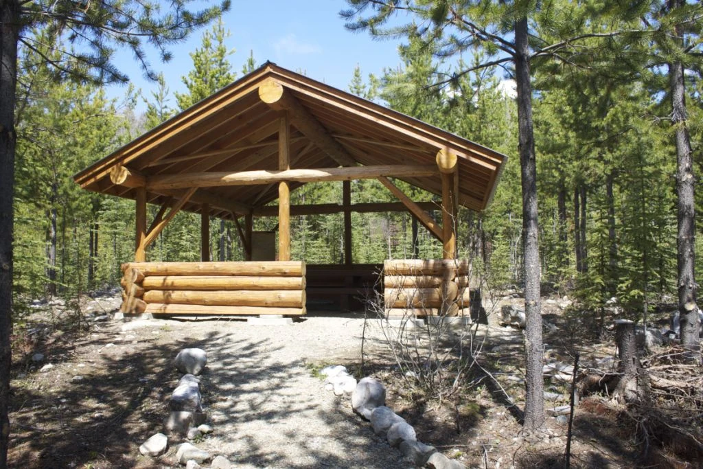 Photo: Recreation Sites and Trails BC. © Province of British Columbia, licensed under the Open Government Licence – British Columbia. Mayson Lake North, photo 4