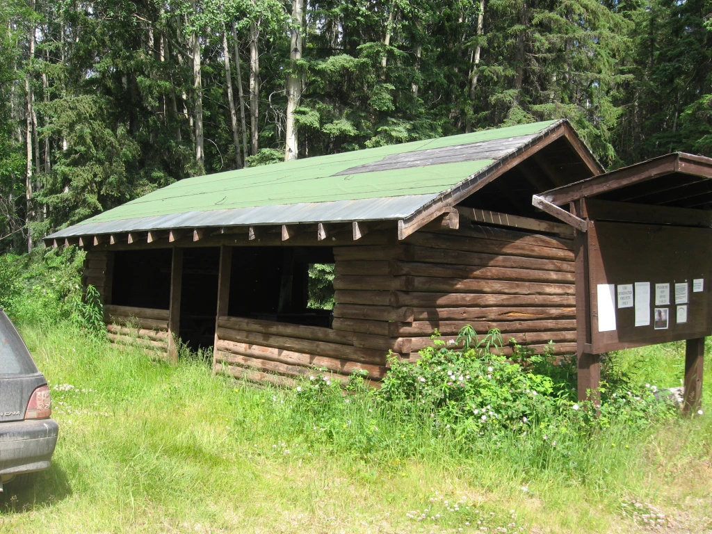 Photo: Recreation Sites and Trails BC. © Province of British Columbia, licensed under the Open Government Licence – British Columbia. Colleymount, photo 5