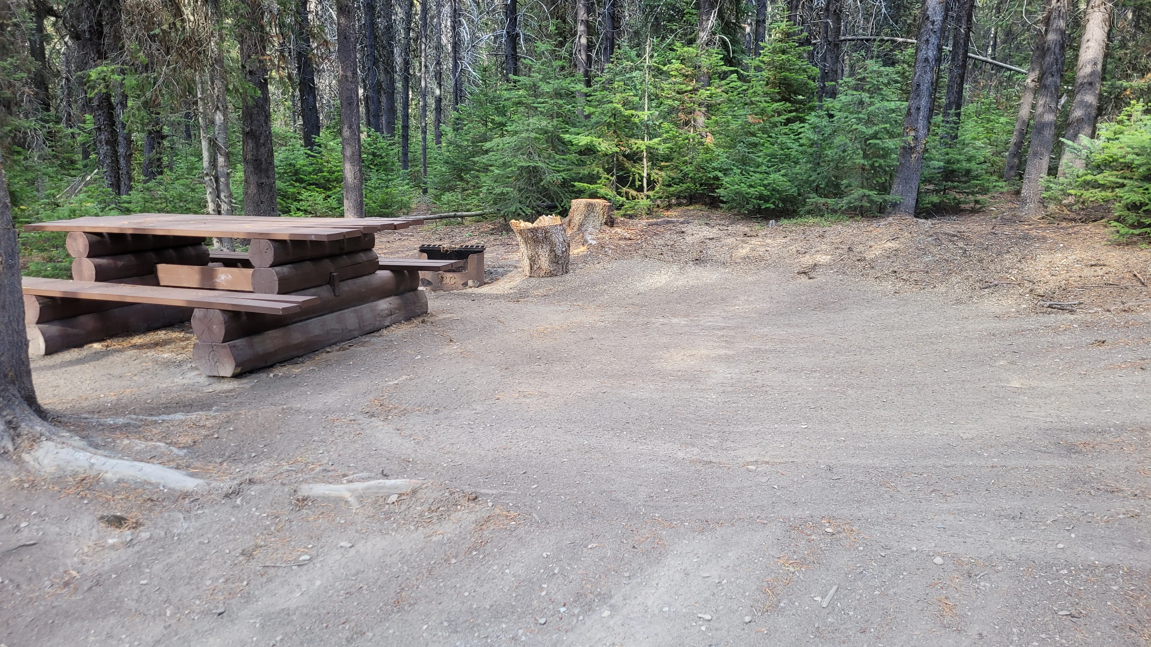 Photo: Recreation Sites and Trails BC. © Province of British Columbia, licensed under the Open Government Licence – British Columbia. Bugaboo-Septet, photo 3