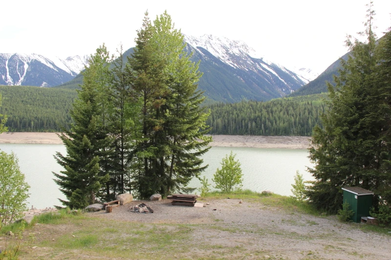 Photo: Recreation Sites and Trails BC. © Province of British Columbia, licensed under the Open Government Licence – British Columbia. Caribou Creek