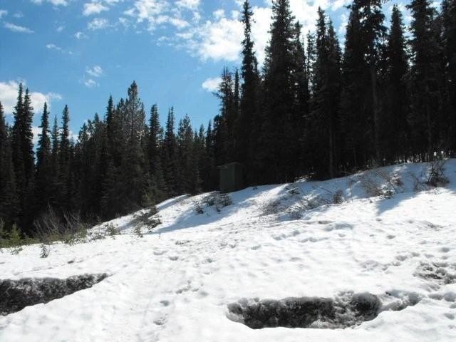 Photo: Recreation Sites and Trails BC. © Province of British Columbia, licensed under the Open Government Licence – British Columbia. Boulder Lake, photo 3