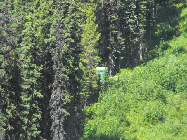 Photo: Recreation Sites and Trails BC. © Province of British Columbia, licensed under the Open Government Licence – British Columbia. Boulder Lake, photo 14