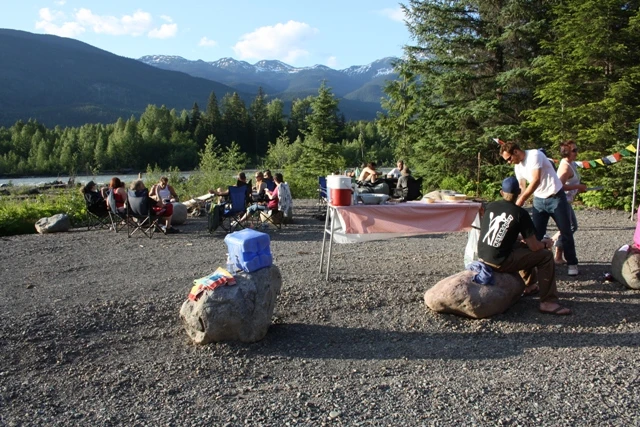 Photo: Recreation Sites and Trails BC. © Province of British Columbia, licensed under the Open Government Licence – British Columbia. Salmon Run, photo 3